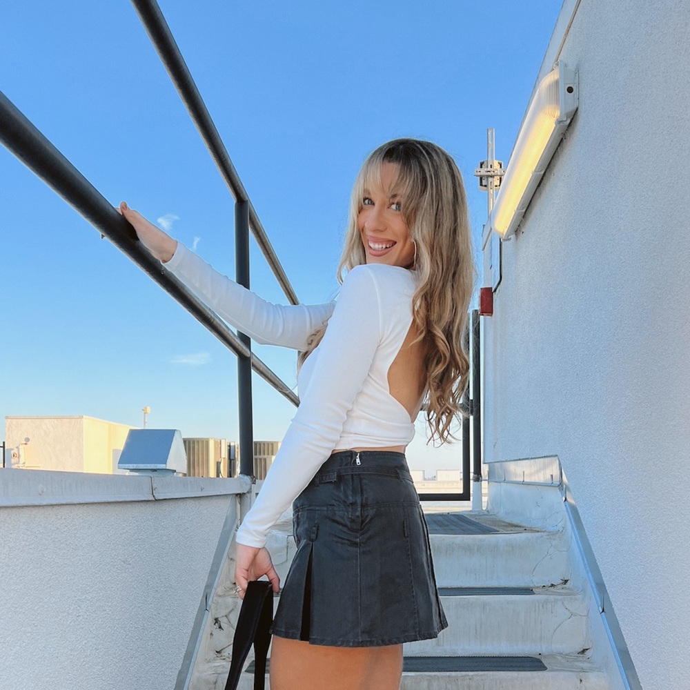 Meet your Posher, Ivana